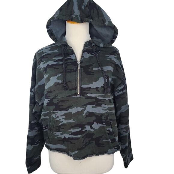Sanctuary Crop Hoodie Sweatshirt Black Gray Camo XS Oversized Boxy 1/2 Zip - Picture 5 of 11